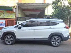 Mitsubishi Xpander Cross premium A/T 2023