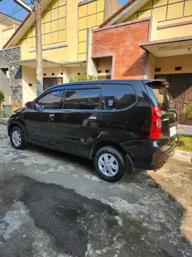 Toyota Avanza 2011 Bensin