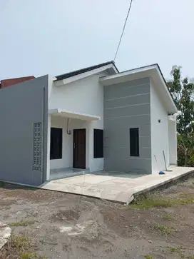 Rumah siaphuni di tlogomulyo dekat SMPN  34  Pedurungan