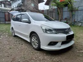 Nissan Grand Livina Highway Star Facelift 2015 Putih KM Rendah