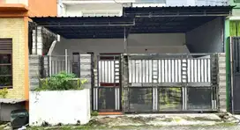 Rumah Royal Paka Gununganyar Surabaya Timur
