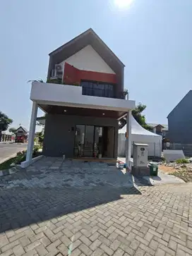 Rumah Konsep Jepang dengan 2 fungsi, Bisa jadi hunian atau ruang usaha
