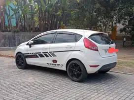 Ford Fiesta 2012 Bensin