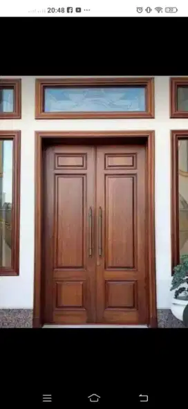 Kusen + pintu 2 + kusen jendela 2 dan daun, dari kayu bekas Meranti