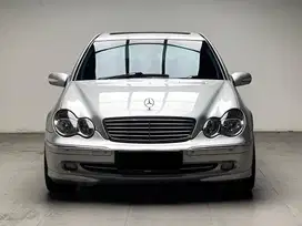 Mercedes Benz C240 Avantgarde 2002