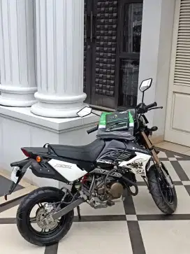Kawasaki KSR 110 2011 Gress km 1100 like new