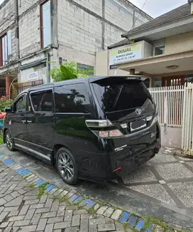 Toyota Vellfire 2009 Bensin