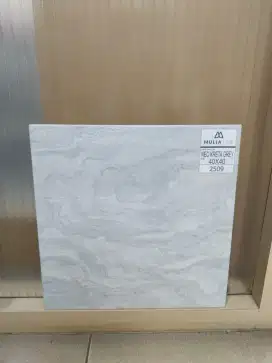 Keramik lantai ukuran 40x40