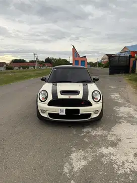 MINI COOPER S LCI R56