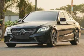 Boss is Back! Mercedes Benz C300 AMG Facelift 2019 330i 320i e300