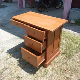 Meja kasir/ meja belajar