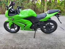 Ninja 250 cc th 2012 pajak hidup panjang ban baru depan belakang