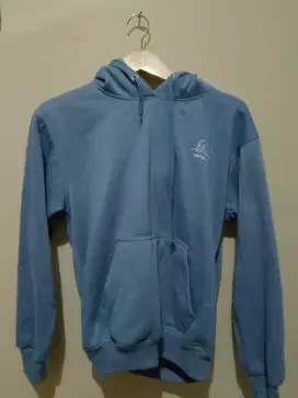 Hoodie biru murah