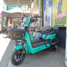 SEPEDA LISTRIK AVIATOR AT 225