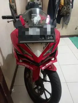 Dijual motor Honda CBR150R