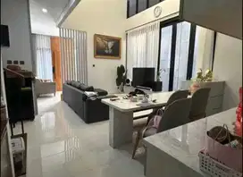 FOR SALE RUMAH RAPI GRIYA LOKA BSD CITY TANGERANG BANTEN