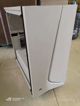 CORSAIR CARBIDE SPEC-06 Mid Tower ATX minus ga ada tutup samping nya