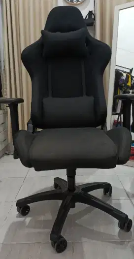 Bangku Gaming Corsair TC - 100