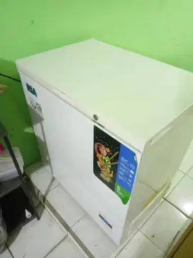 Dijual Cepat Freezer Merk RSA CF210/ CF-210, Bergaransi