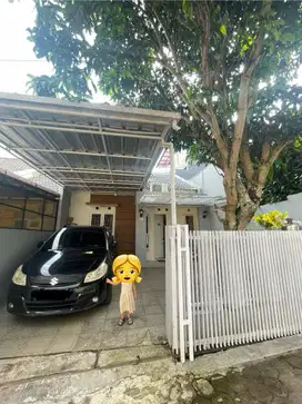 Disewakan Rumah Siap Huni (Full Furnished) Di Sariwangi Bandung