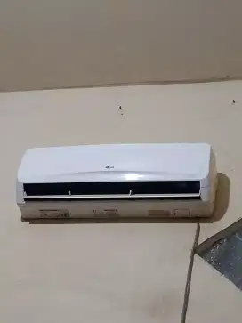 AC LG 1/2 PK Kondisi normal