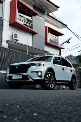 LOW KM // HONDA BRV PRESTIGE 1.5 AT 2022