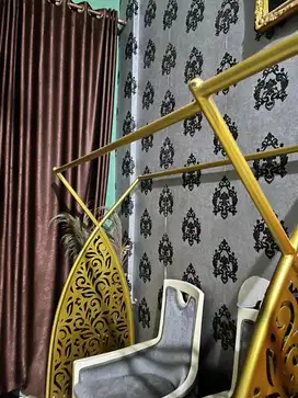 BESI TEMPAHAN BEKAS BUTIK PAKAIAN