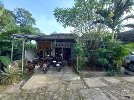 Rumah SHM Strategis 15 Mnt ke Stasiun Depok Dibantu KPR J-33205