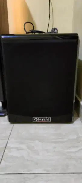 Subwoofer genesis 12 inc