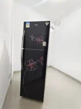 Kulkas 2 pintu Sanken