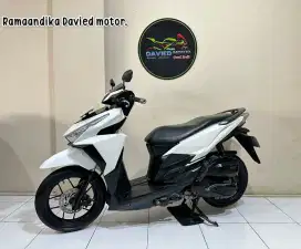 Cash&Credit Vario 150 2017 dp 800ribu