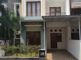 Rumah 2 Lantai Terawat di Kebagusan, Siap Huni!