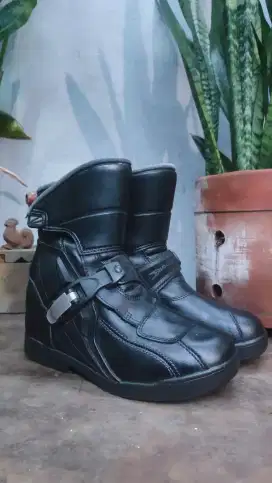 Sepatu Ridding Boots ROCKET