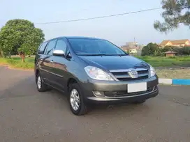 Toyota Kijang Innova V 2.0 AT bensin 2007