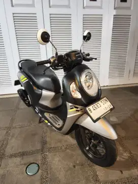Bissmillah dijual motor Honda scoopy SE 2023 istimewa