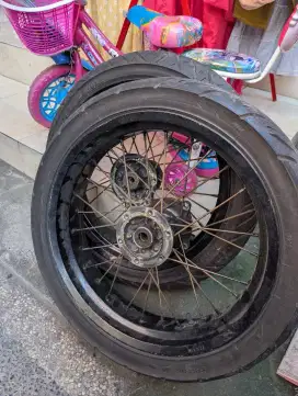 Roda set klx supermoto