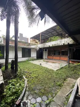 Dijual/sewa Ruang Usaha di Sayap Riau Bandung - Cocok utk Kantor/Cafe.