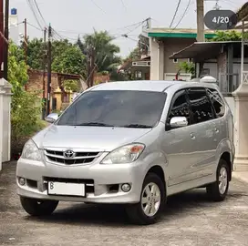 Toyota Avanza 2010 Bensin