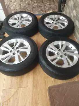 Dijual velg OEM & ban  All New Avanza 2024,