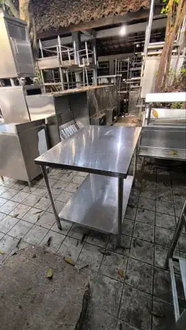 Stainles work table 2 susun