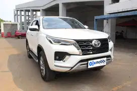 [OLX MOBBI]DP RENDAH Toyota Fortuner 2.8 VRZ Solar-AT 2022 SJI B