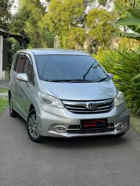 Honda Freed 2014 Bensin