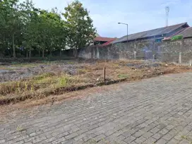 TANAH STRATEGIS DEKAT KAMPUS UII JL KALIURANG NGAGLIK SLEMAN YOGYA
