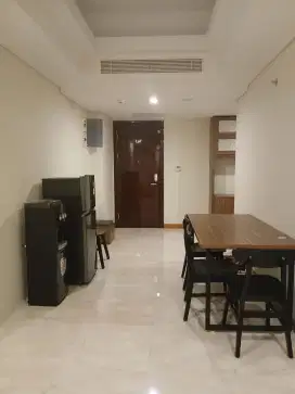 Disewakan Apart Furnish One East Surabaya– Dekat ITS&Unair 75 Jt/Tahun