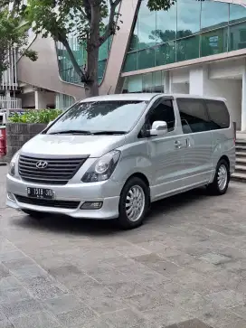 2012 Hyundai H-1 2.4 XG Bensin AT Silver H1
