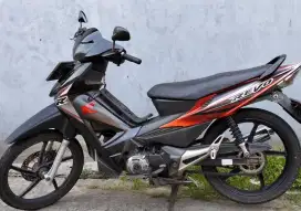 Revo murah 5,5jt no nego,mesin djamin halus,surat lengkap pajak hidup