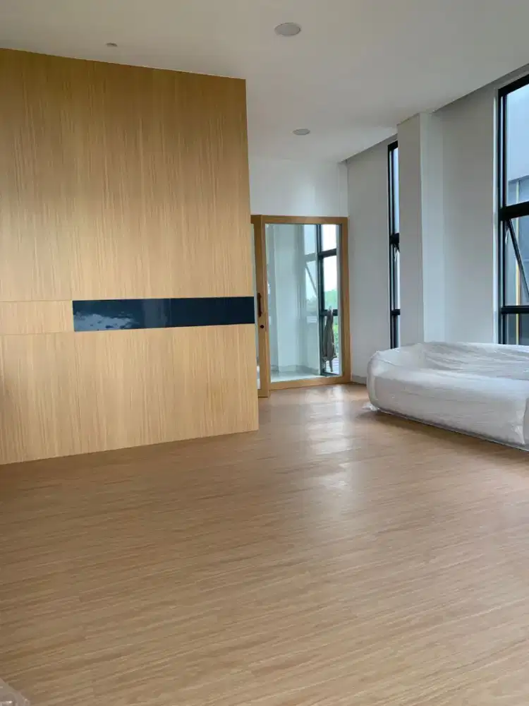 Pasang Lantai Vinyl dan Karpet