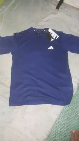 Mahar kaos adidas original size m