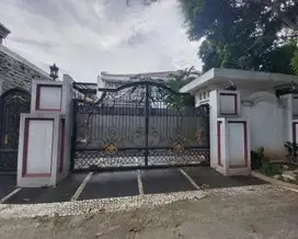 Rumah 2 Lantai di Kavling Polri Jagakarsa, Hanya 6 Menit ke Tol Andara