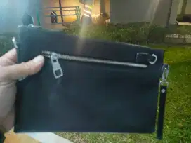 Tas kulit merk LV asli,baru sekali pakai